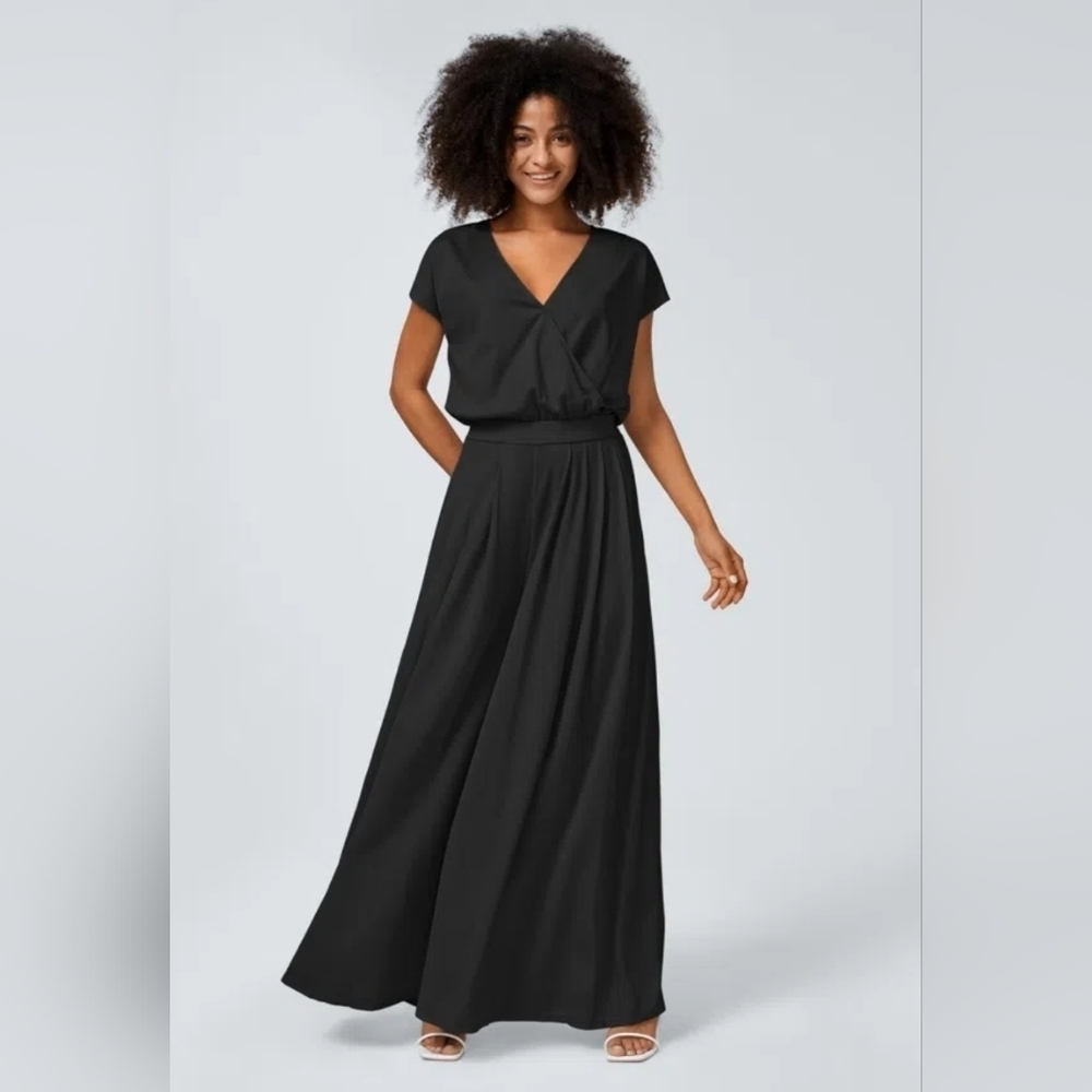 Halara V Neck Short Sleeve Plicated Side Pocket Wide Leg Jumpsuit Size-L